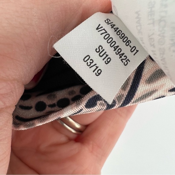 Athleta Aqualux batik Blue Bikini Top Small - Picture 12 of 12